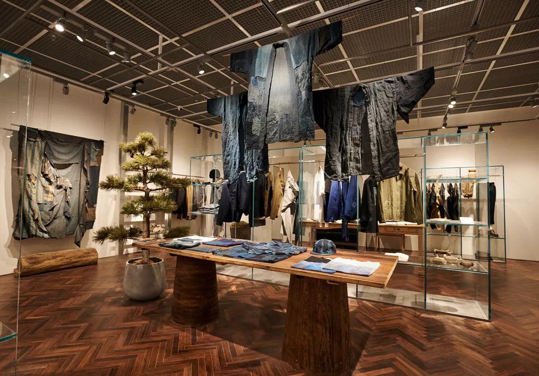 initial fashion MENS – Shanghai BFC Shop –