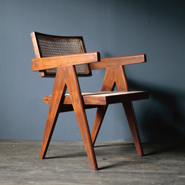 Office Chair by Pierre Jeanneret / floating back