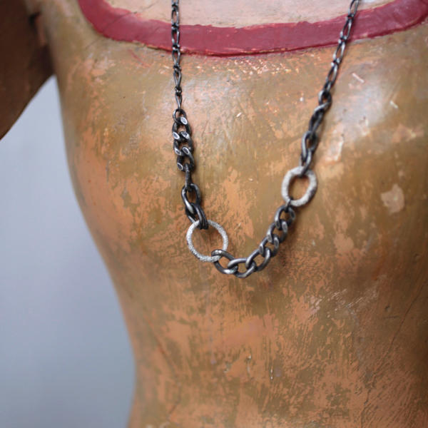 ネックレス　jewelry necklace contemporary