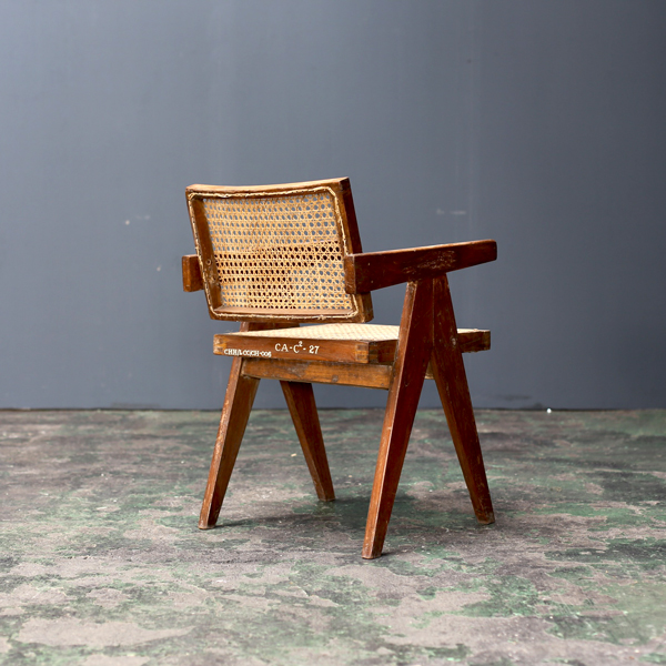 Office Chair by Pierre Jeanneret - Objet d' art