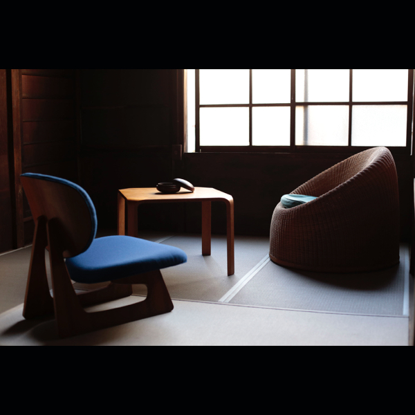 底座椅子　初期　Teiza Chair  by Junzo Sakakura for Tendo Mokko 