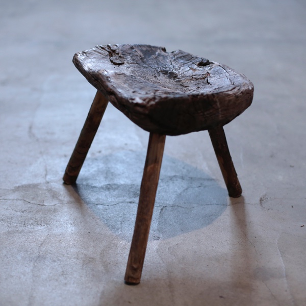 プリミティブ　チェア　primitive chair stool スツール