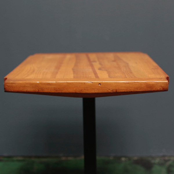 ペリアン　テーブル　perriand table